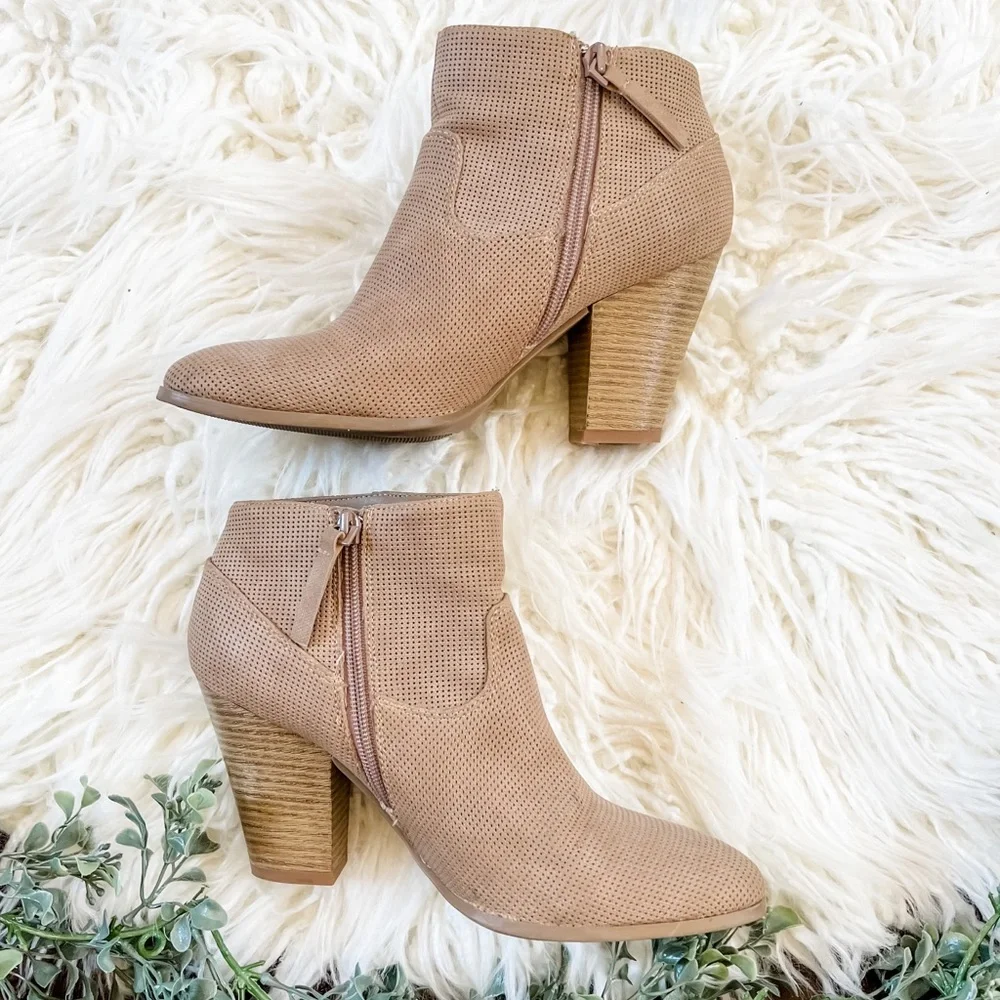 Light Tan Booties - Picture 4 of 8